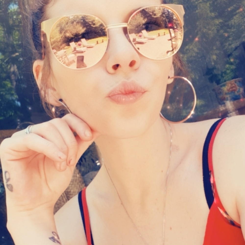 Meet your Posher, Katie